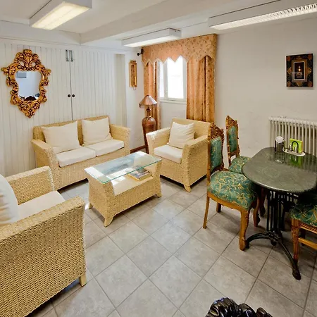 Ξενοδοχείο Mango 3*