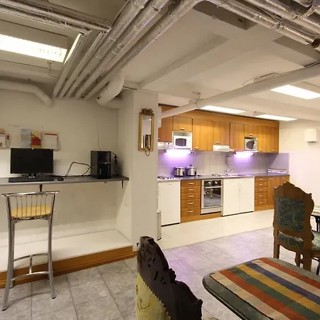 Ξενοδοχείο Mango 3*