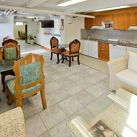 Ξενοδοχείο Mango