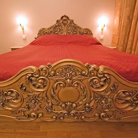 Mango فندق تامبير