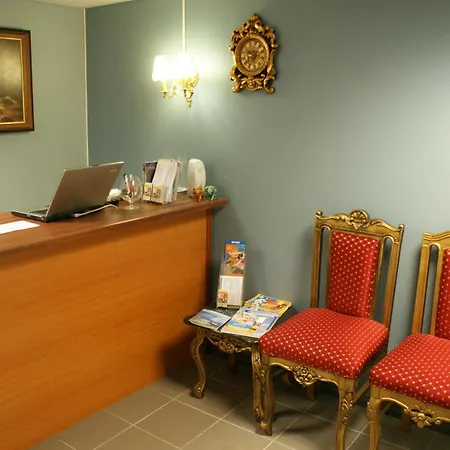 Mango 3* تامبير